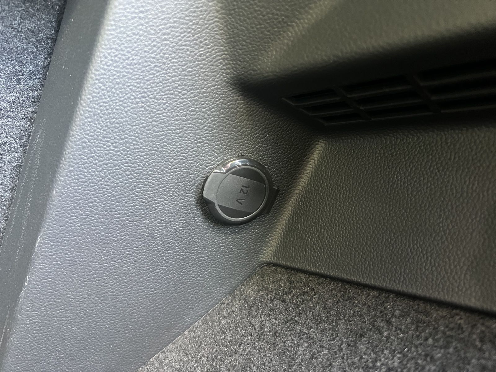 Tiguan Life 1.5 TSI AHK*Navi*ACC*Kamera