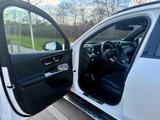 Mercedes-Benz GLC 200 4MATIC Autom. - - Mercedes-Benz GLC 200 mit Benzin-Antrieb: Head-Up Display, mit Klimaautomatik