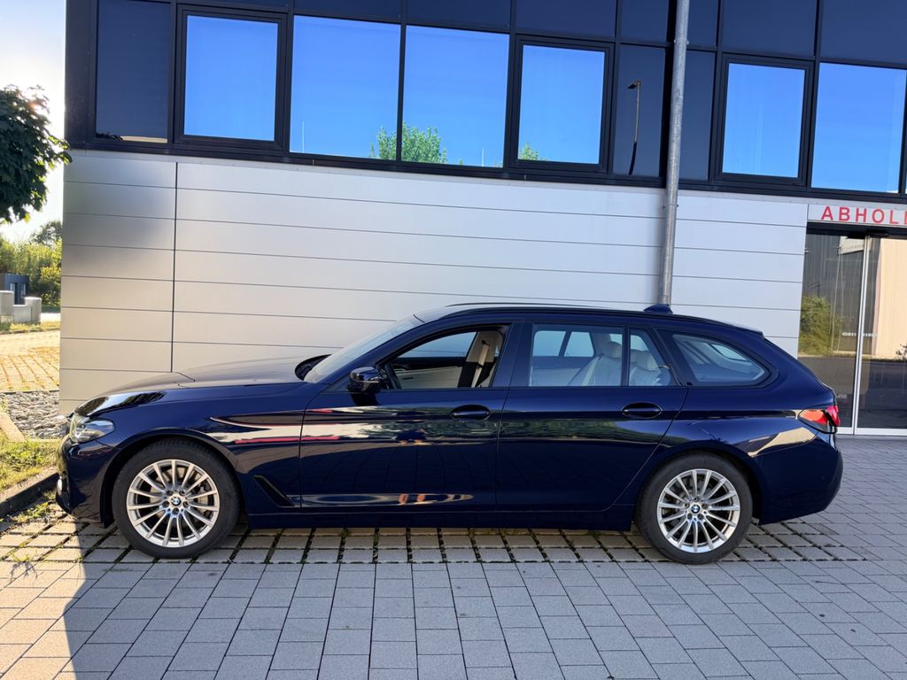 Image of BMW 530