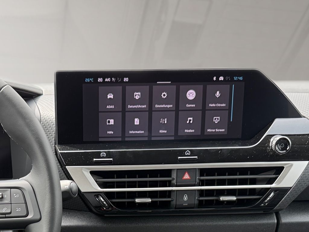 Fahrzeugabbildung Citroën C4 Hybrid 145 TEAM D * Ganzjahresreifen