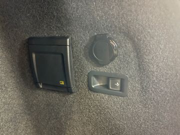 MYAUTOCENTER – Gebraucht- und Jahreswagen mit Werkstattservice in Pfaffenhofen Volkswagen Golf VIII Variant Life *1. Hand*Kamera*AHK*Klima