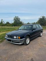 BMW E34 518i Touring - BMW 518 mit Benzin-Antrieb
