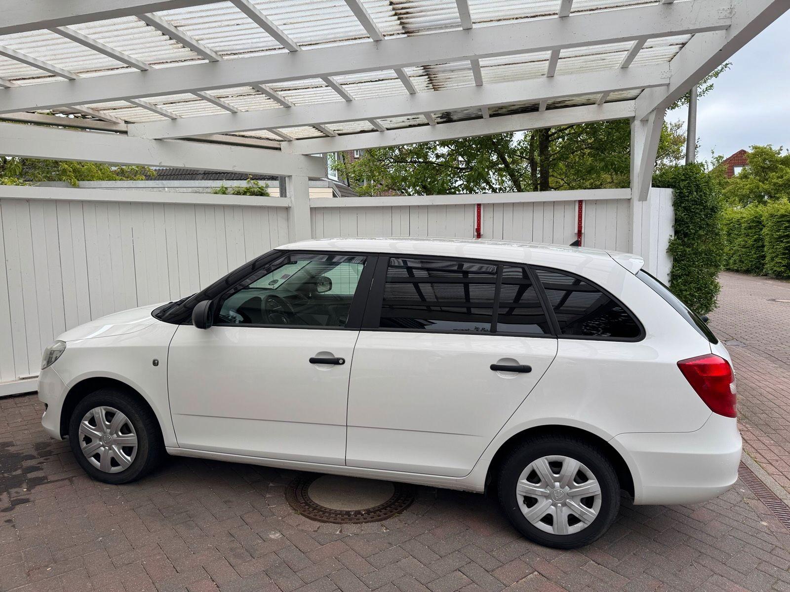 Skoda Fabia 2013 — engine 75 HP (55kW)
