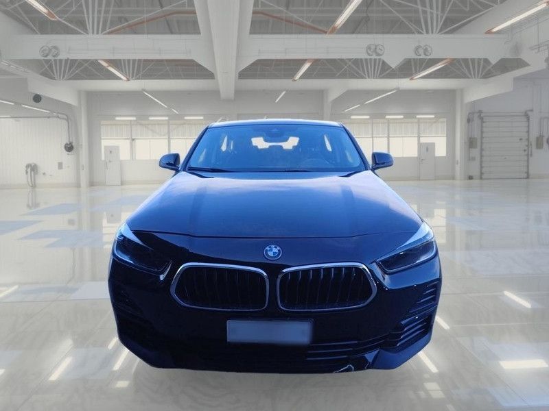 BMW X2 XDRIVE 25E BUSINESS X AUTOMATICO SUV imagem 2