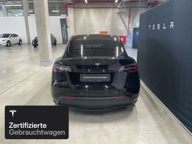 Tesla Model Y Long Range AWD foto 6