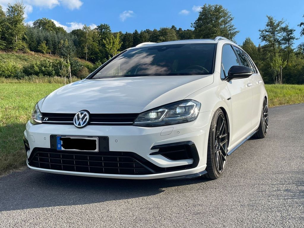 Image of Volkswagen Golf