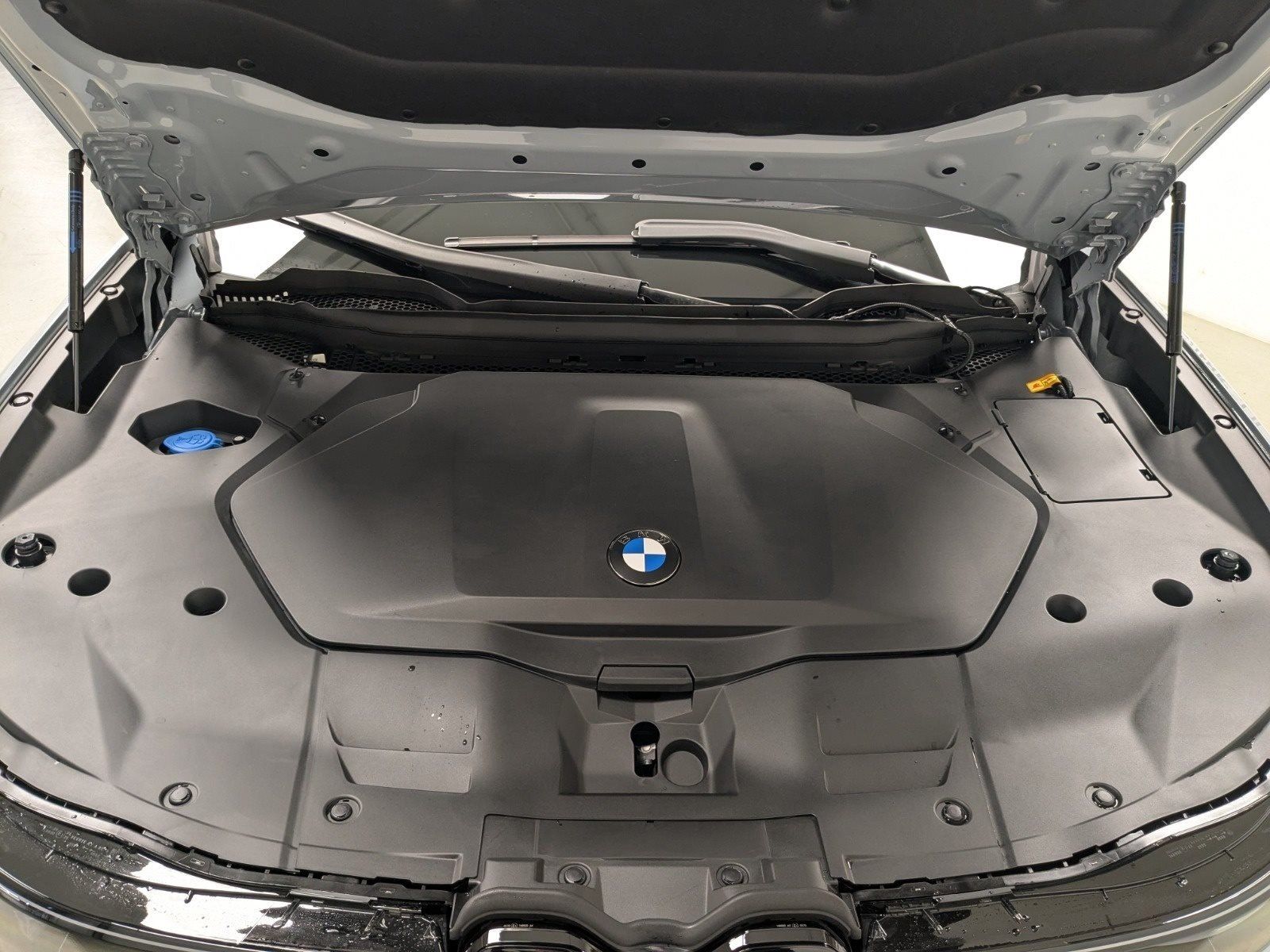 BMW iX3 - Bild 16