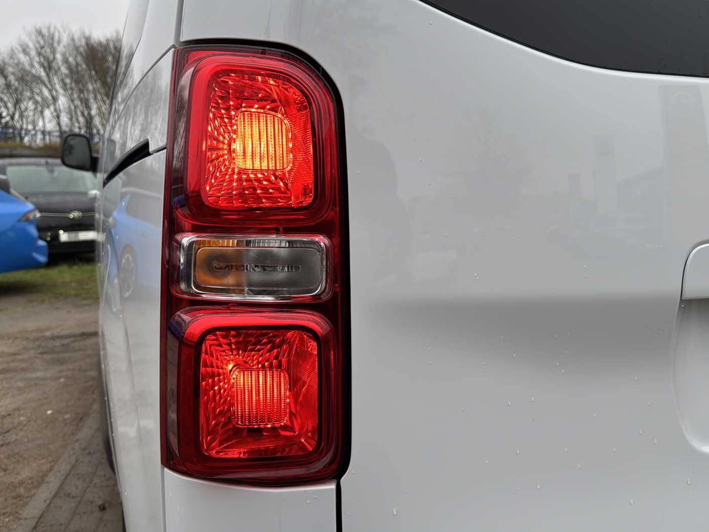 Peugeot Traveller - Bild 11