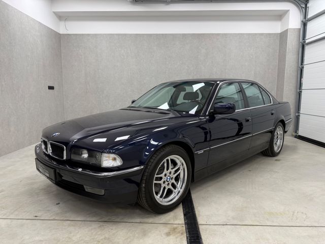 BMW 740i SAMMLER ORIGINAL DE