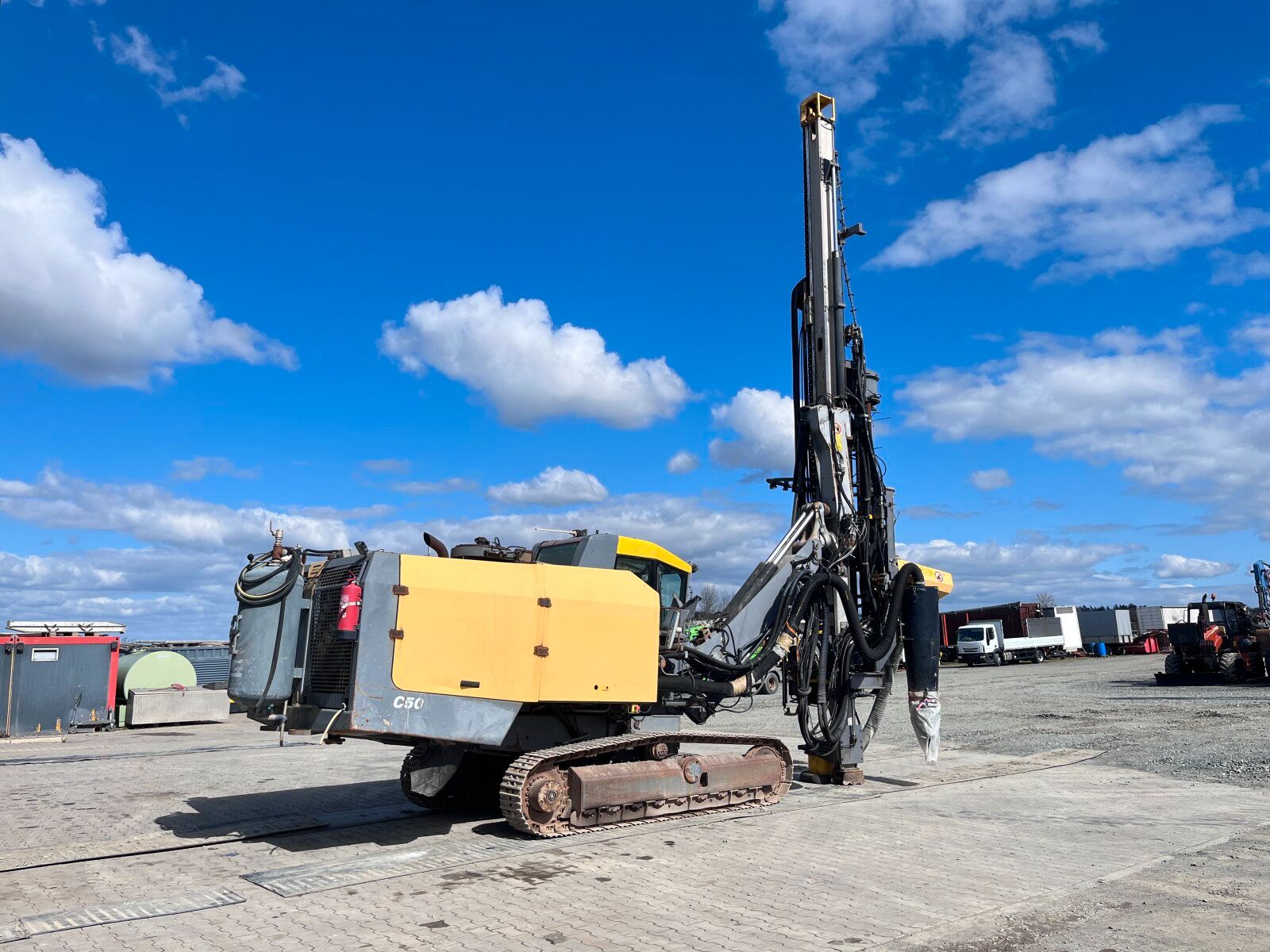 Fahrzeugabbildung Atlas Copco SmartROC C50-10SF Sprenglochbohrgerät