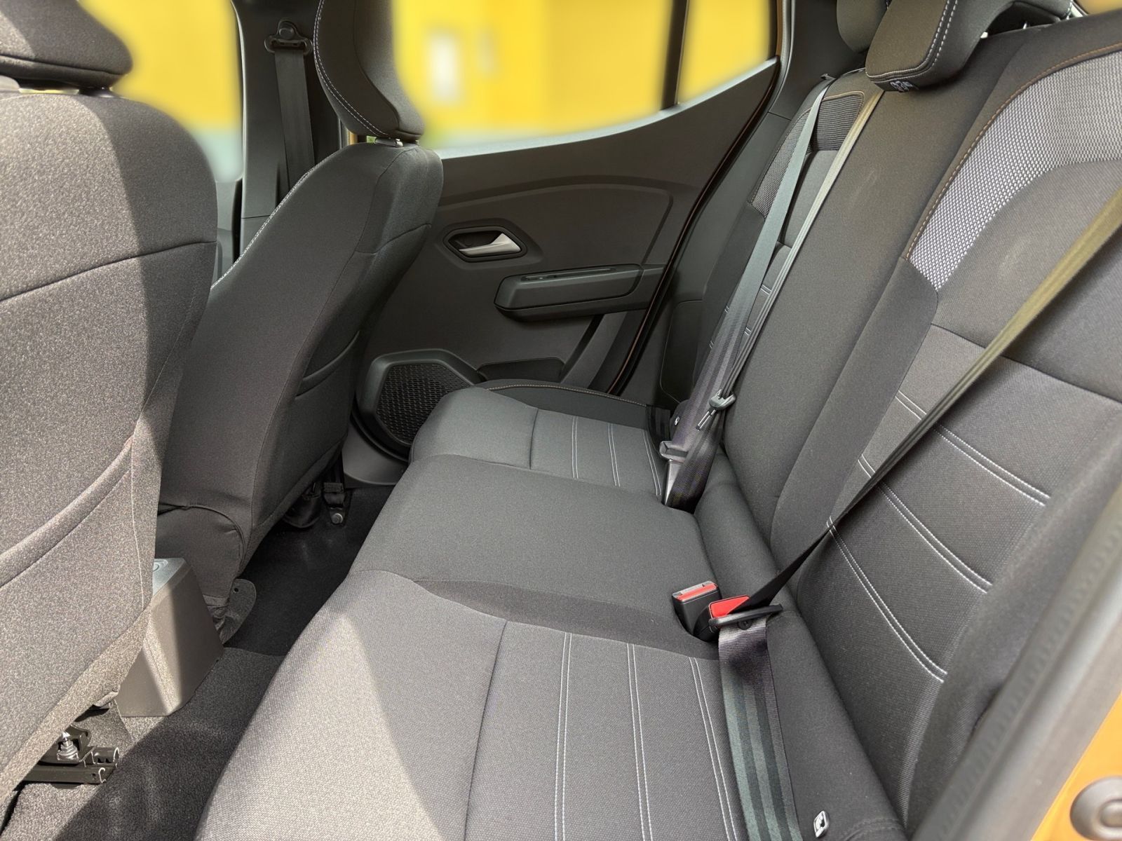 Fahrzeugabbildung Dacia Sandero III Stepway Expression Eco-G 100