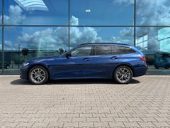 Fahrzeugabbildung BMW 320d SportLine Autom. LED AHK Navi HUD Pano 17"