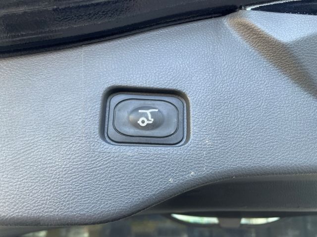Fahrzeugabbildung Ford Mondeo 2.0 Hybrid, Titanium Autom. Navi, AHK, Rü