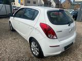 Hyundai i20 FIFA World Cup*TUV NEU*STEUERKETTE NEU*1HAND - gebrauchte Hyundai i20 aus dem Jahr 2014