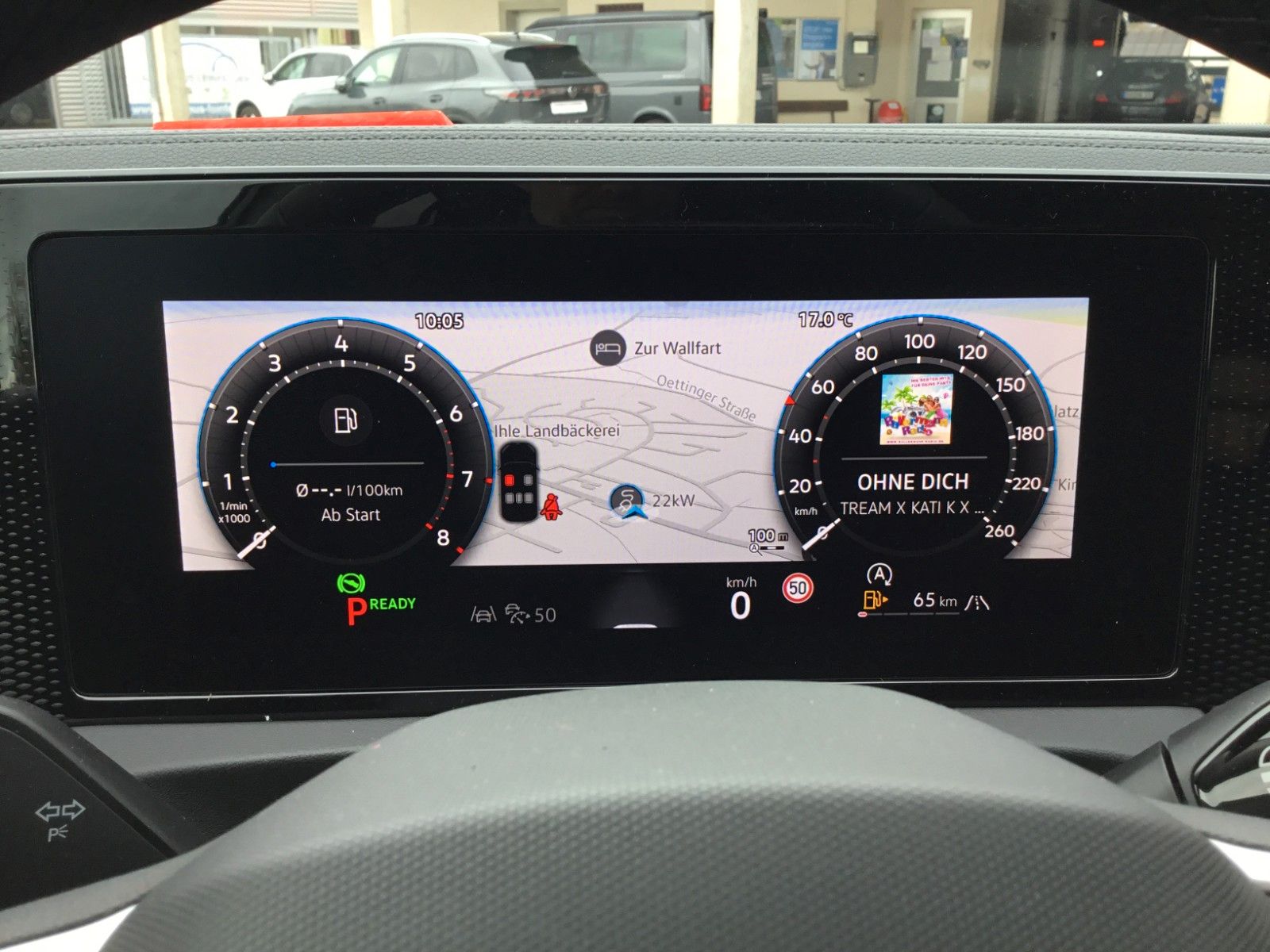 Fahrzeugabbildung Volkswagen Tiguan 1.5 eTSI DSG Life+AHK+LEDPlus+18"+Navi