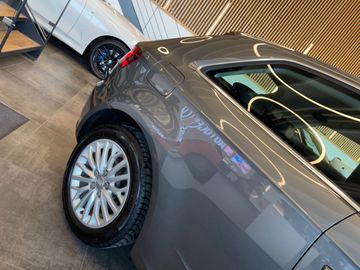 Audi A3 ambiente *BI-XENON*NAVI*TEMPOMAT*SZHZ*KLIMA*