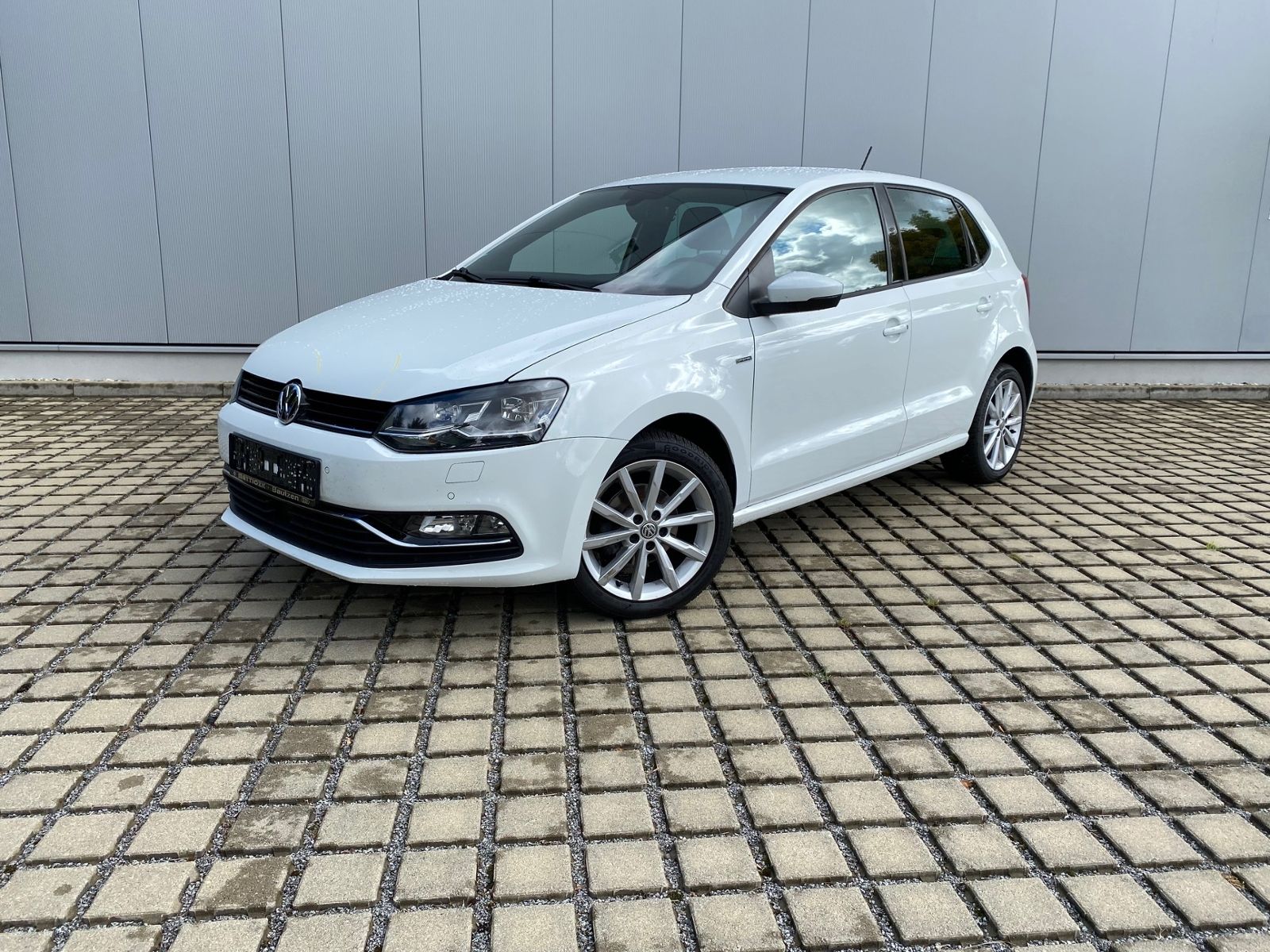 Polo 1.2 TSI 90 PS Highline Original LED-Scheinw