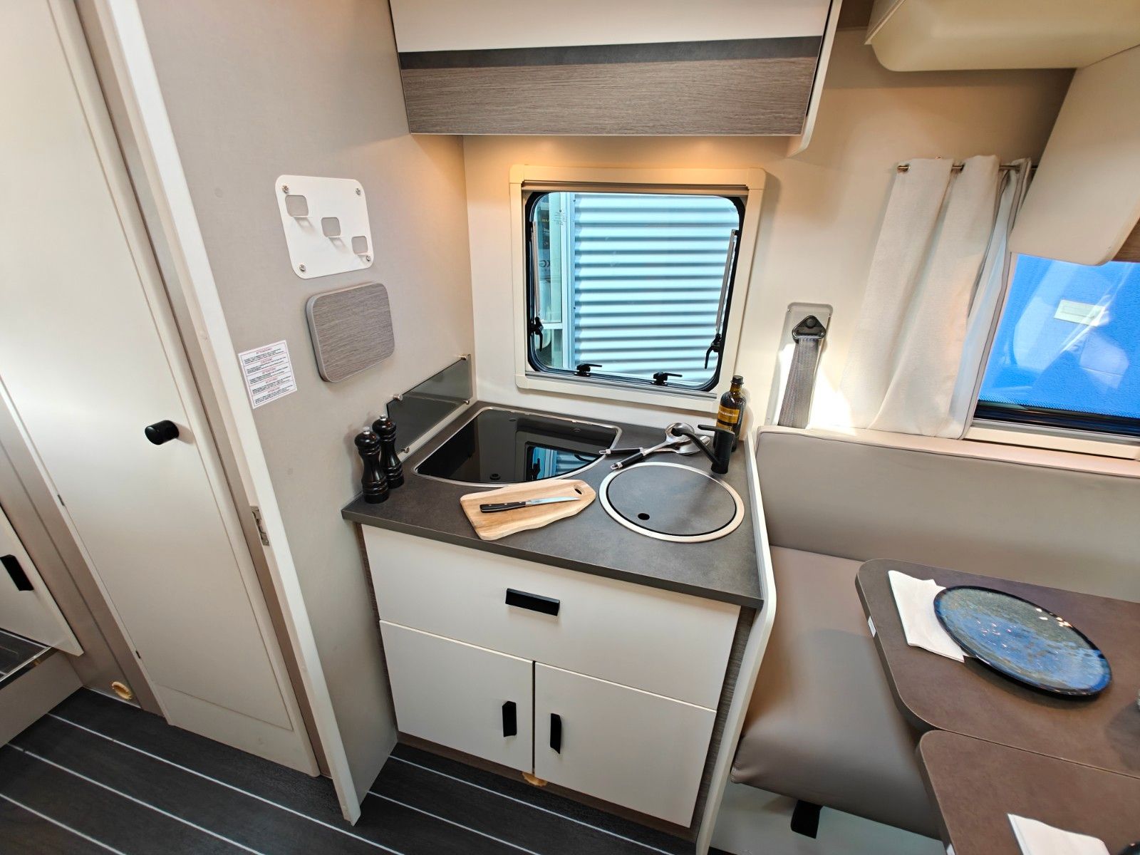Fahrzeugabbildung XGO Dynamic 66P Hubbett 2025 LAGERWAGEN SPRING SALE