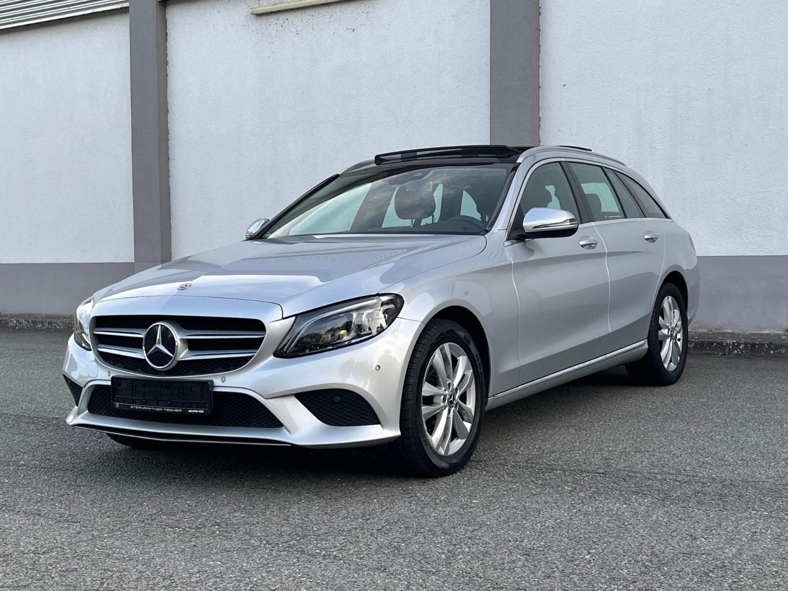Mercedes-Benz C 220 4Matic/Panormaschibe/2.Hand/Navi/AppleCar