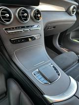 Mercedes-Benz GLC 220 d  AMG,  Graphitgrau metallic 4MATIC  - mit Diesel-Antrieb: Grau, Geländewagen, Metallic