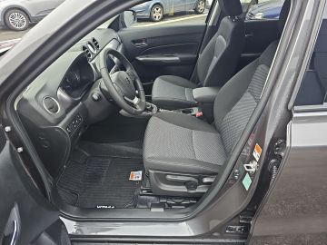 Bild 9 Suzuki Vitara Comfort 1.4 Navi LED ACC Apple CarPlay An