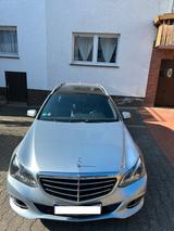 Mercedes-Benz E 200 T CDI Elegance | Leder | Panorama | Navi - Mercedes-Benz E 200 mit Diesel-Antrieb: Kombi, Schaltgetriebe
