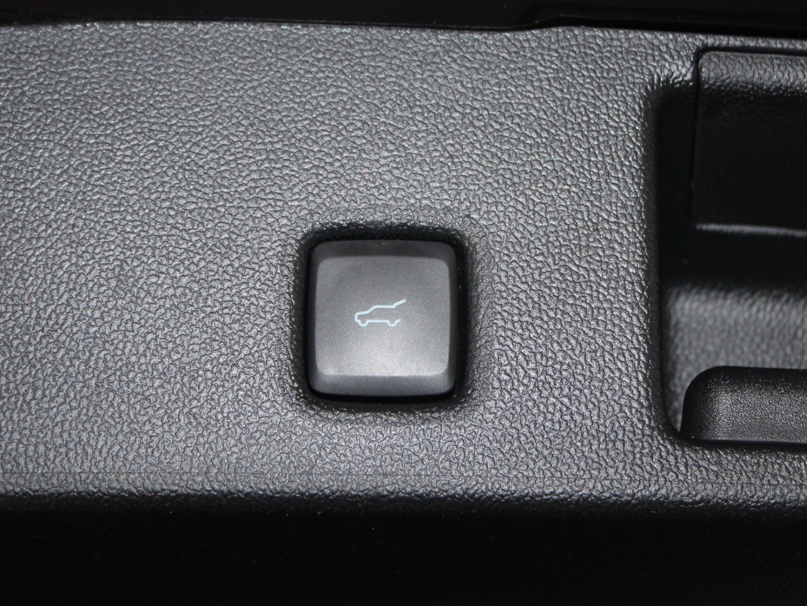 Fahrzeugabbildung Ford Kuga 2.5 PHEV ST-Line X Aut. ACC HUD Cam Panod.