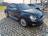 Volkswagen Beetle 1.6 TDI - - Volkswagen Beetle mit Diesel-Antrieb