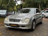 Mercedes-Benz C 180 Automatik Tüv & Service Neu Navigation - gebrauchte Mercedes-Benz C 180 aus dem Jahr 2002