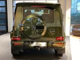 Mercedes-Benz G 500 Designo Oliv metallic - : Grün, Metallic