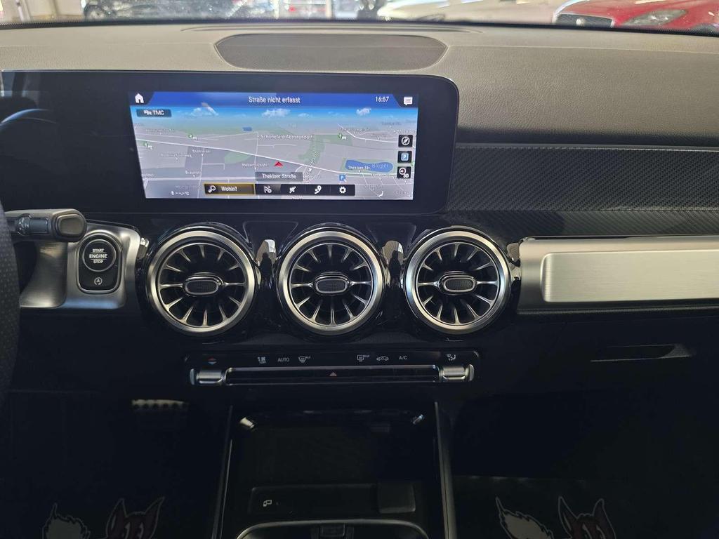 Mercedes-Benz GLB 250