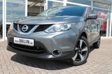 Nissan Qashqai 1,6 N-Connecta Ganzjahresreifen - Nissan Qashqai mit Benzin-Antrieb: Geländewagen, 1.6