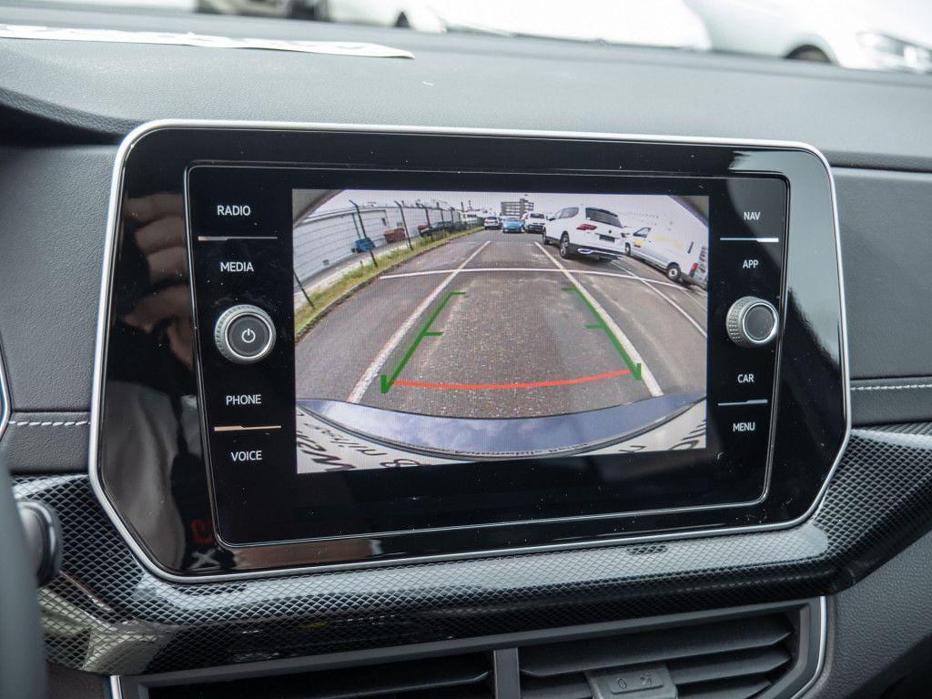 Volkswagen T-Cross 1.0 l TSI DSG R-Line Navi R-Kam PDC SHZ, миниатюра 14