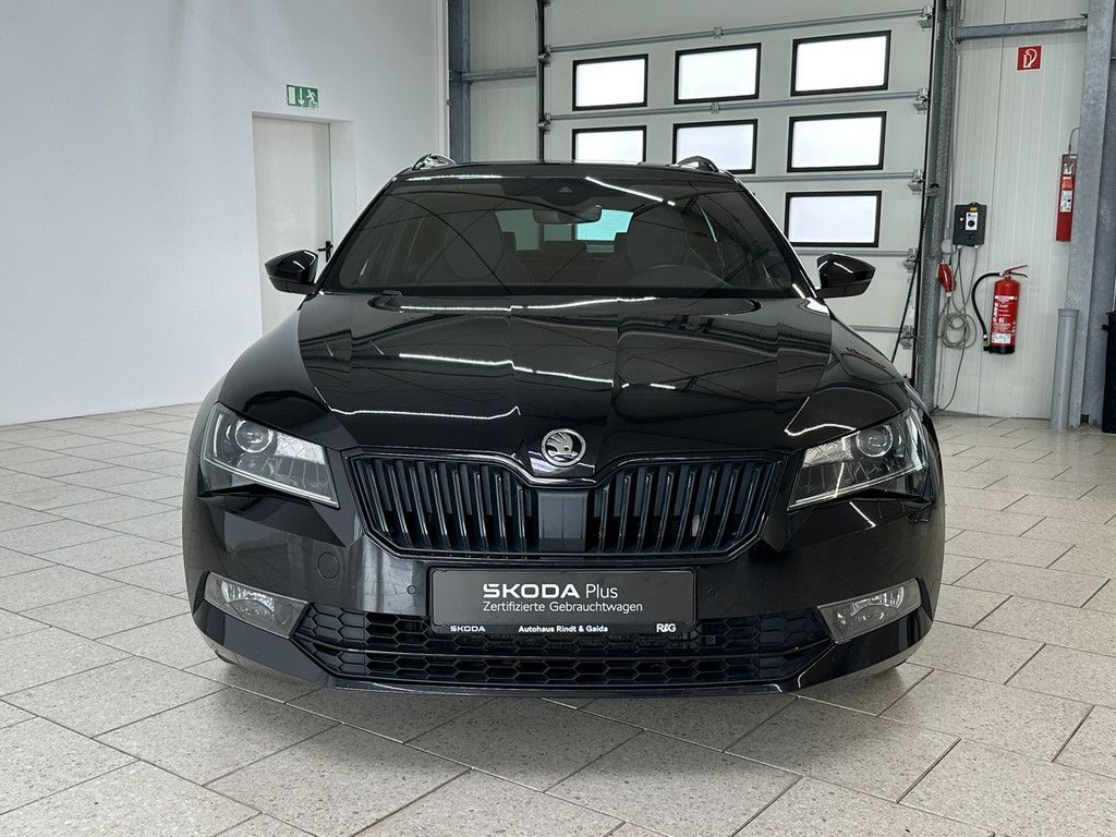 Skoda Superb Combi 2.0 TSI DSG SportLine DCC NAVI PANO foto 3