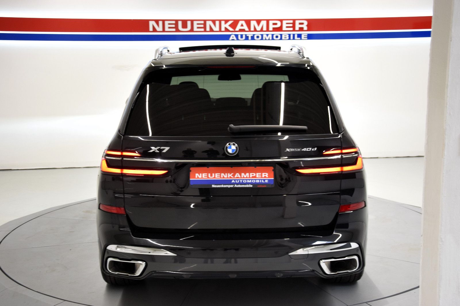 Fahrzeugabbildung BMW X7 xDr. 40d M Sport Facelift Pano Sitzlüft 7Sitz