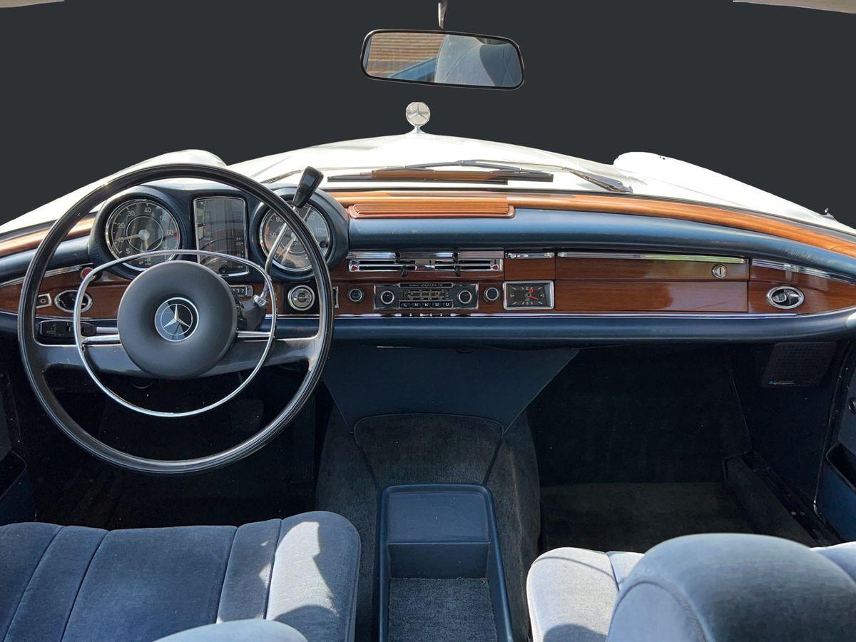 Mercedes-Benz 280 SEC Coupe-seltene Farbe*Blaues Velour*