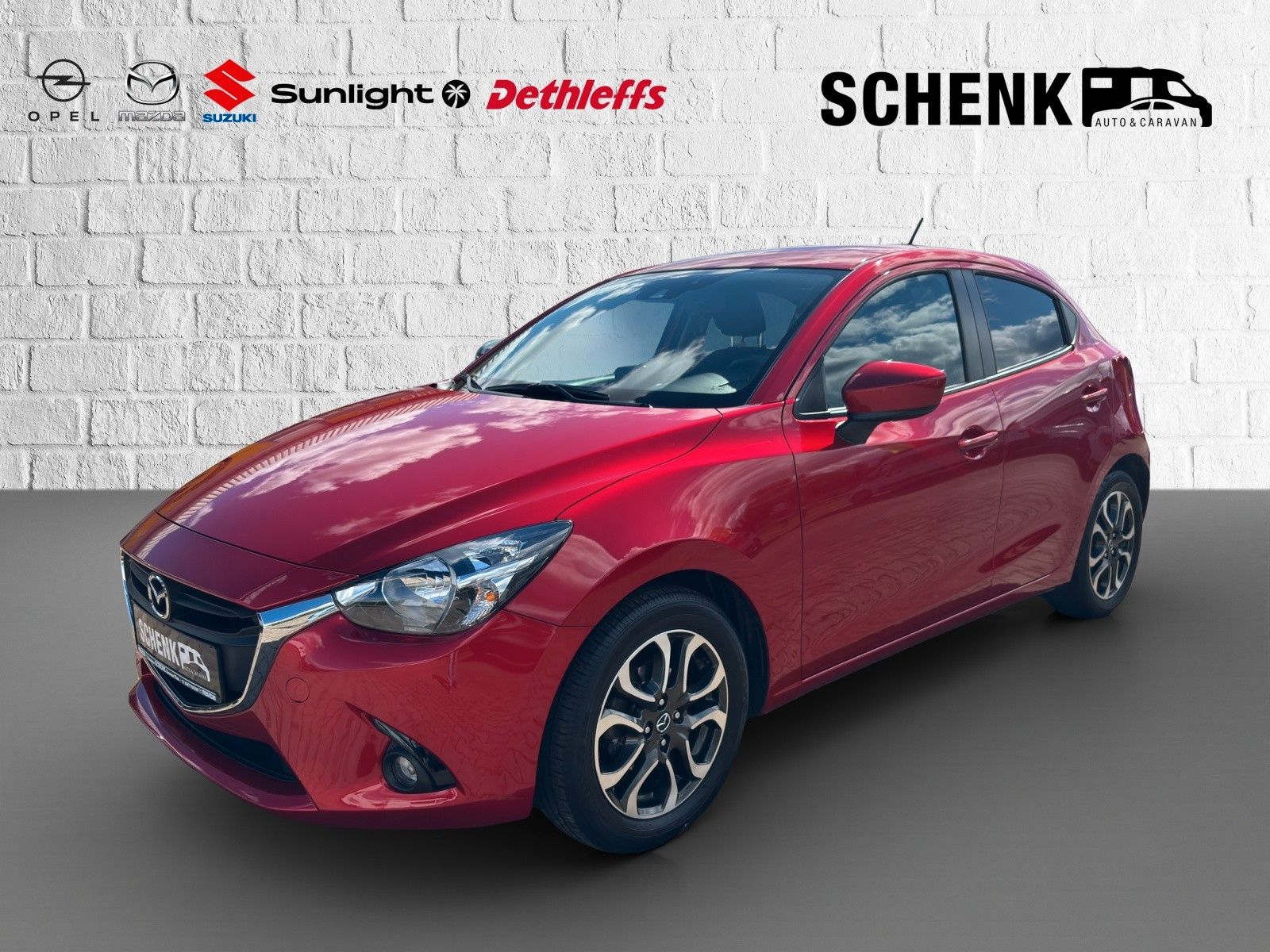MAZDA 2