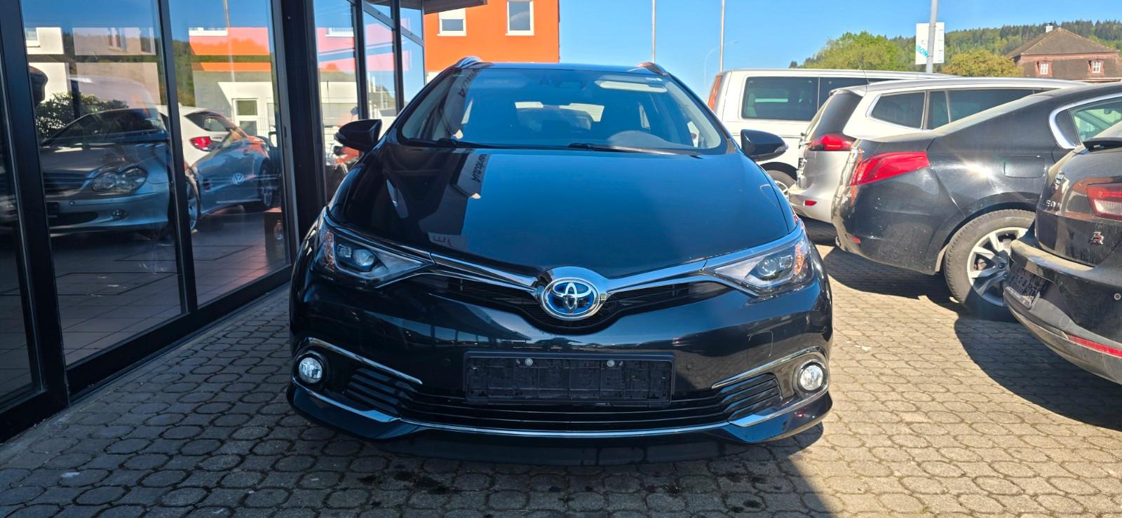 Toyota Auris Touring Sports Hybrid Executive
