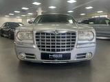 Chrysler 300C 5.7 V8 HEMI LPG/ TÜV + Service Neu - Chrysler: Hemi
