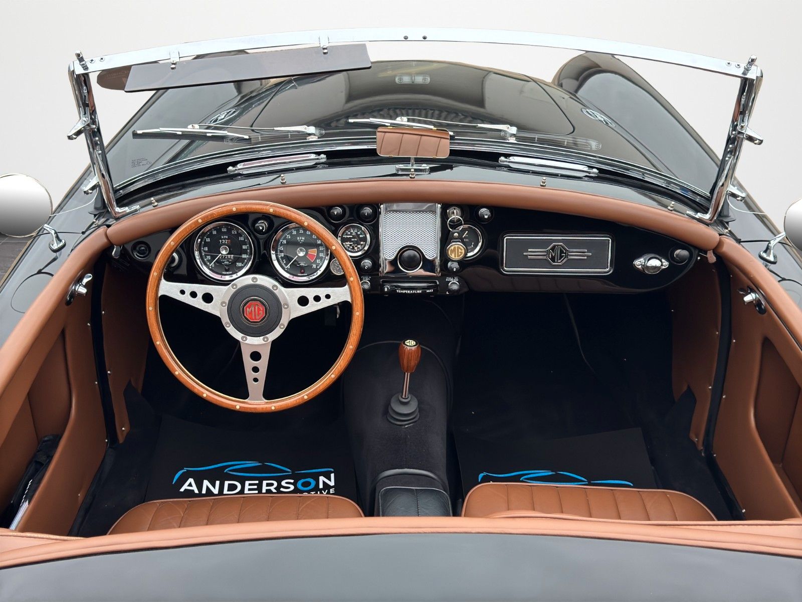 Fahrzeugabbildung MG MGA 1600 ROADSTER FRAME OFF COGNAC LEDER