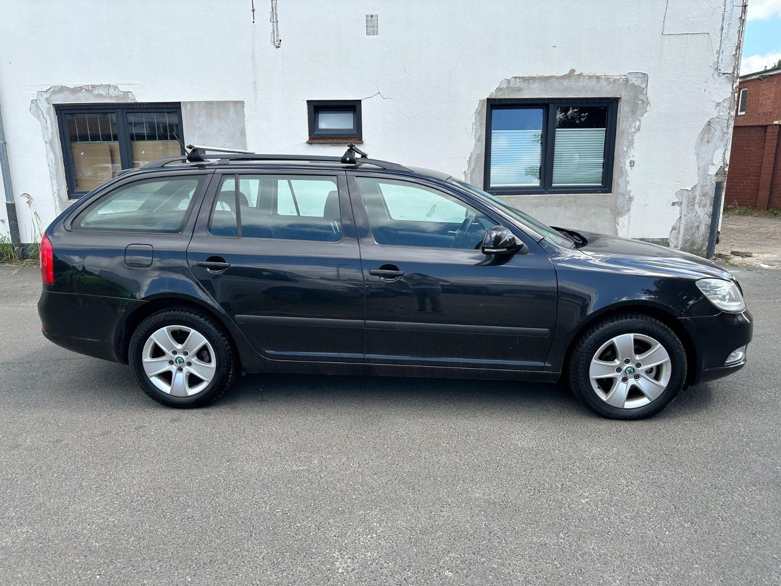 Skoda Octavia 2012 — photo 13