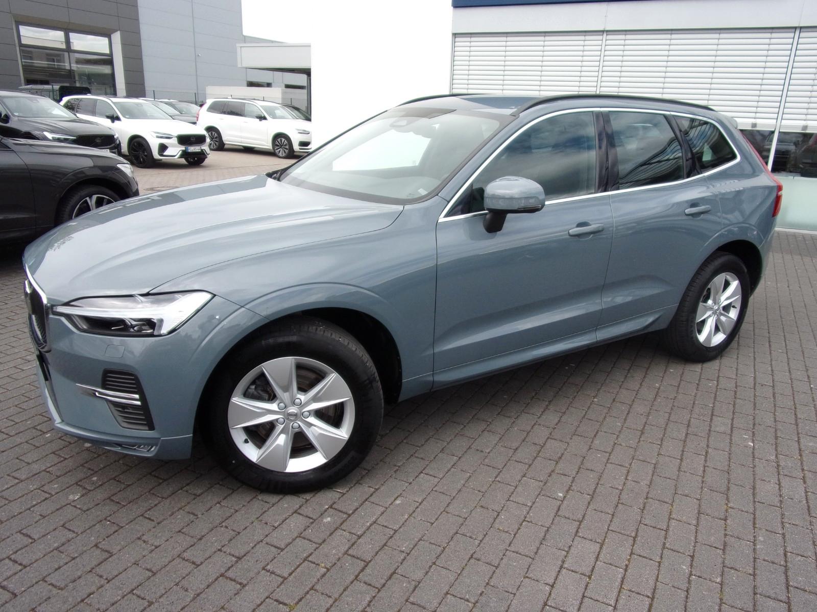 Volvo XC 60 B4 Core 2WD