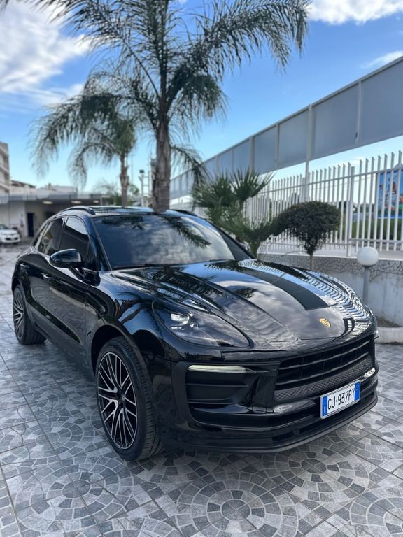 Image of Porsche Macan