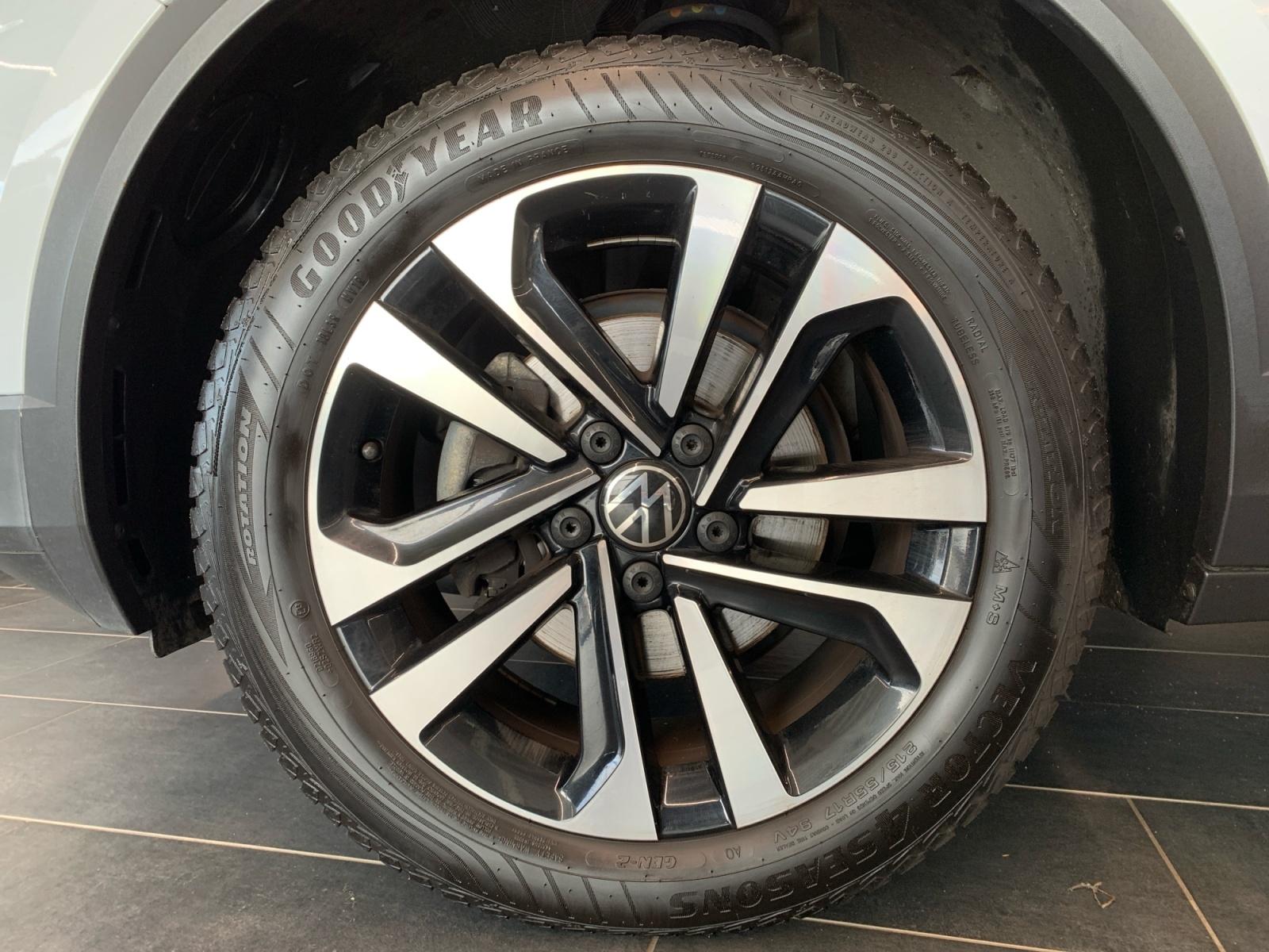 Volkswagen T-Roc United 1.0 TSI NAVI APP PDC SHZ KLIMA, миниатюра 8