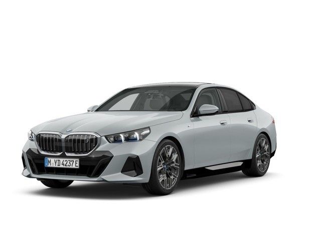 BMW i5 eDrive40 Navi Tempom.aktiv Panoramadach Komfo foto 1