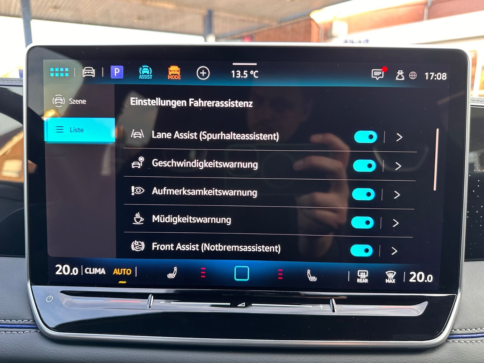 Fahrzeugabbildung Volkswagen Tiguan R-Line 1.5 eTSI AHK/Matrix/Navi/APP/ACC