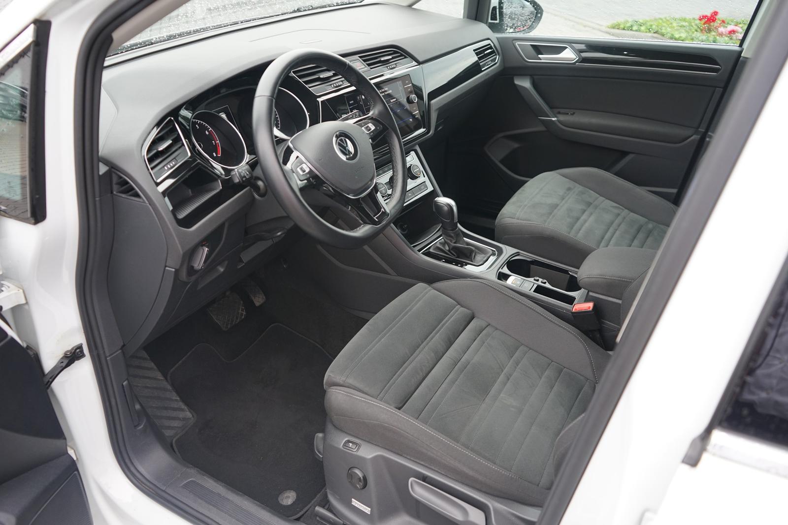 Volkswagen Touran 1.5 TSI DSG R-line LED Navi Totwinkel DAB, миниатюра 12