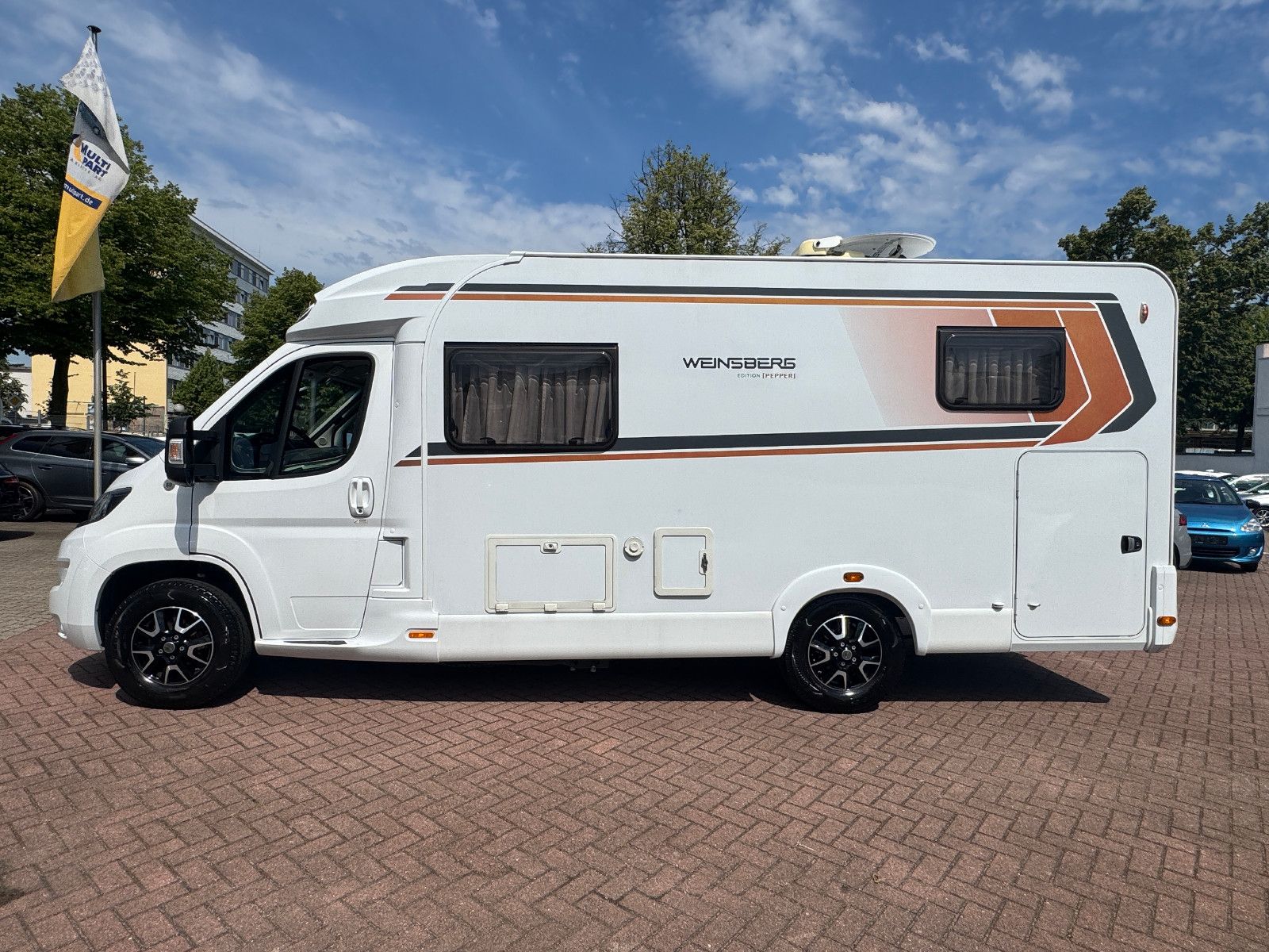 Fahrzeugabbildung Weinsberg CaraCompact 600 MEG EDITION PEPPER NAVI KAMERA