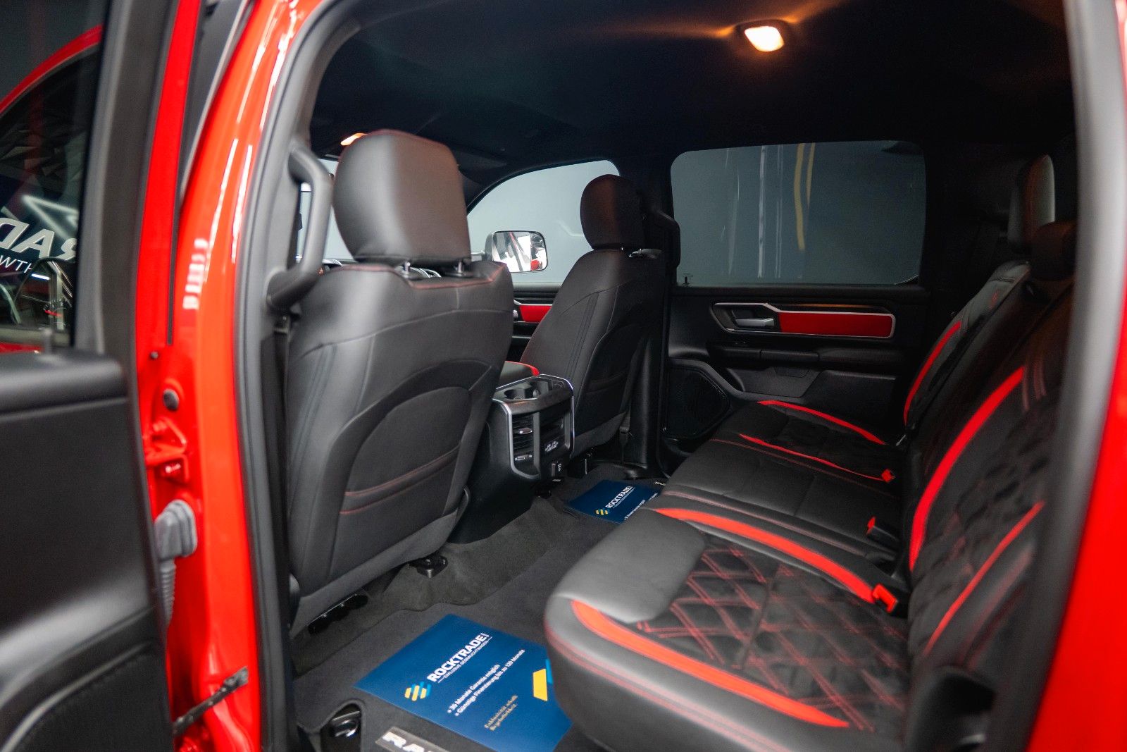 Fahrzeugabbildung Dodge RAM 5.7 V8 HEMI 4x4 RED DEVIL Offroad NightPaket