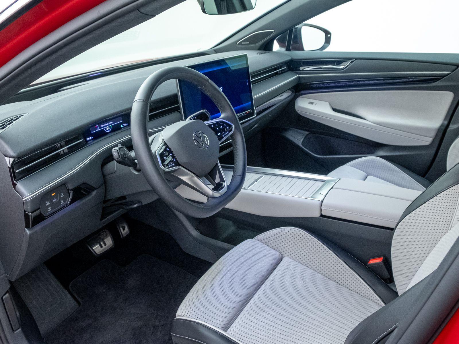 Volkswagen ID.7 Tourer Pro *WÄRMEPUMPE*360°*APP*ACC*MATRIX*